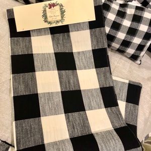 Buffalo Plaid Check Table Runner